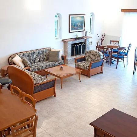 Oasis Olympia Country house